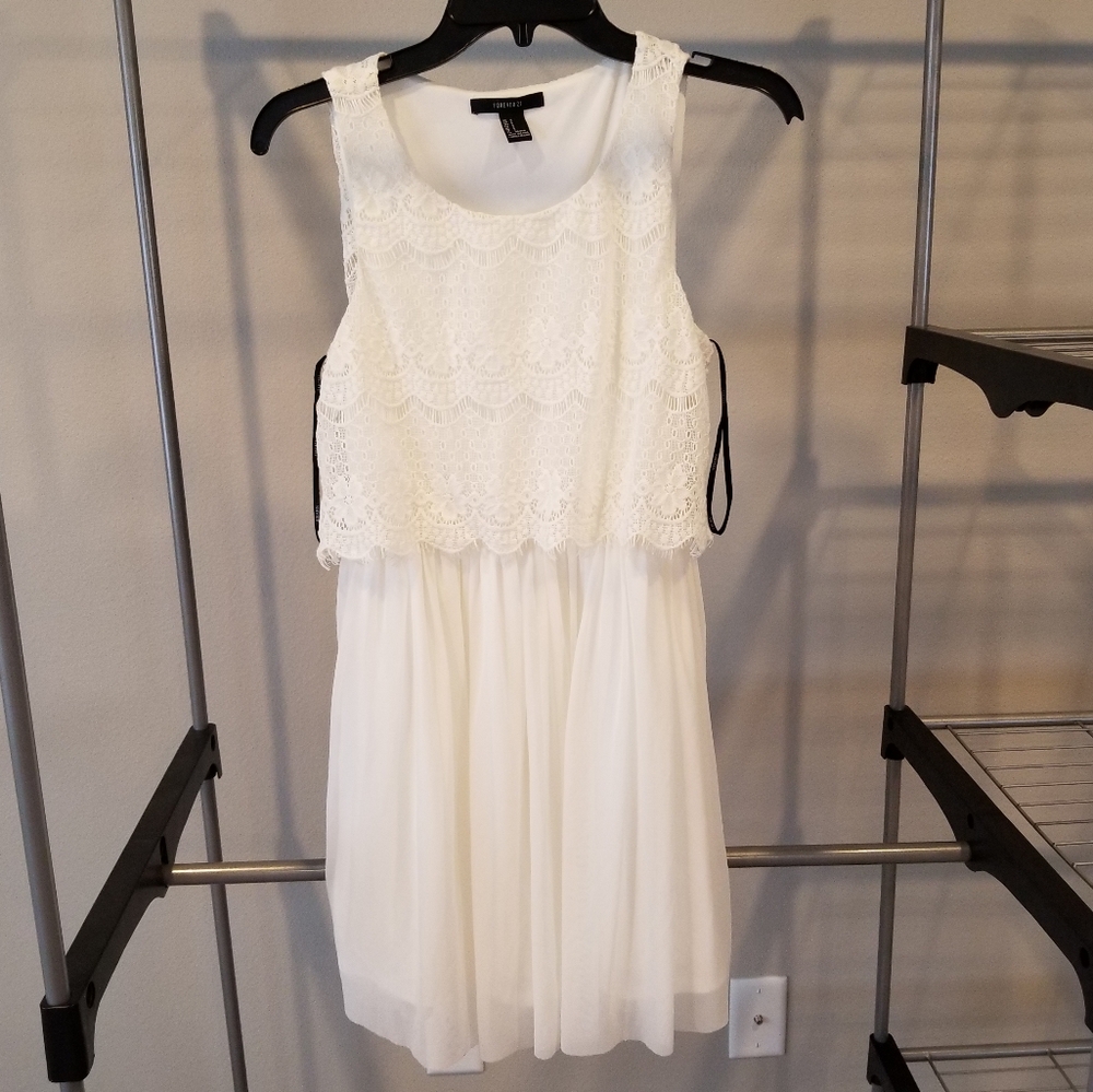 White Dress (Size: Small)